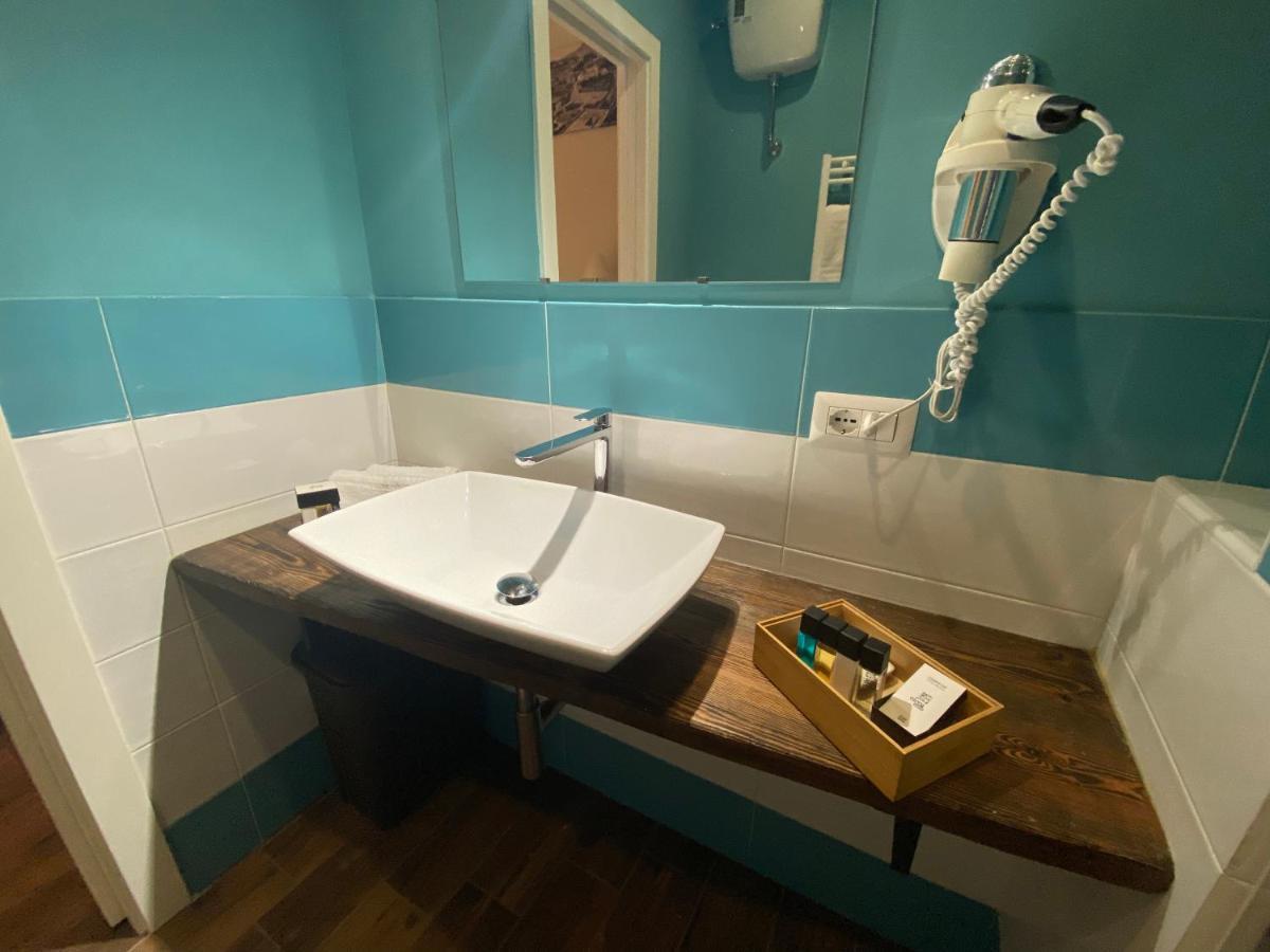 Hotiday Room Collection - Napoli Botanique Dış mekan fotoğraf